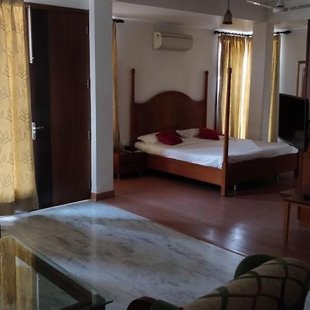 East End Retreat Bed & Breakfast Yeni Delhi Dış mekan fotoğraf