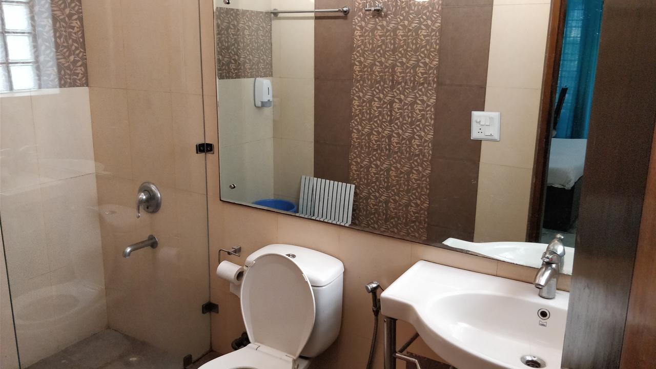 East End Retreat Bed & Breakfast Yeni Delhi Dış mekan fotoğraf